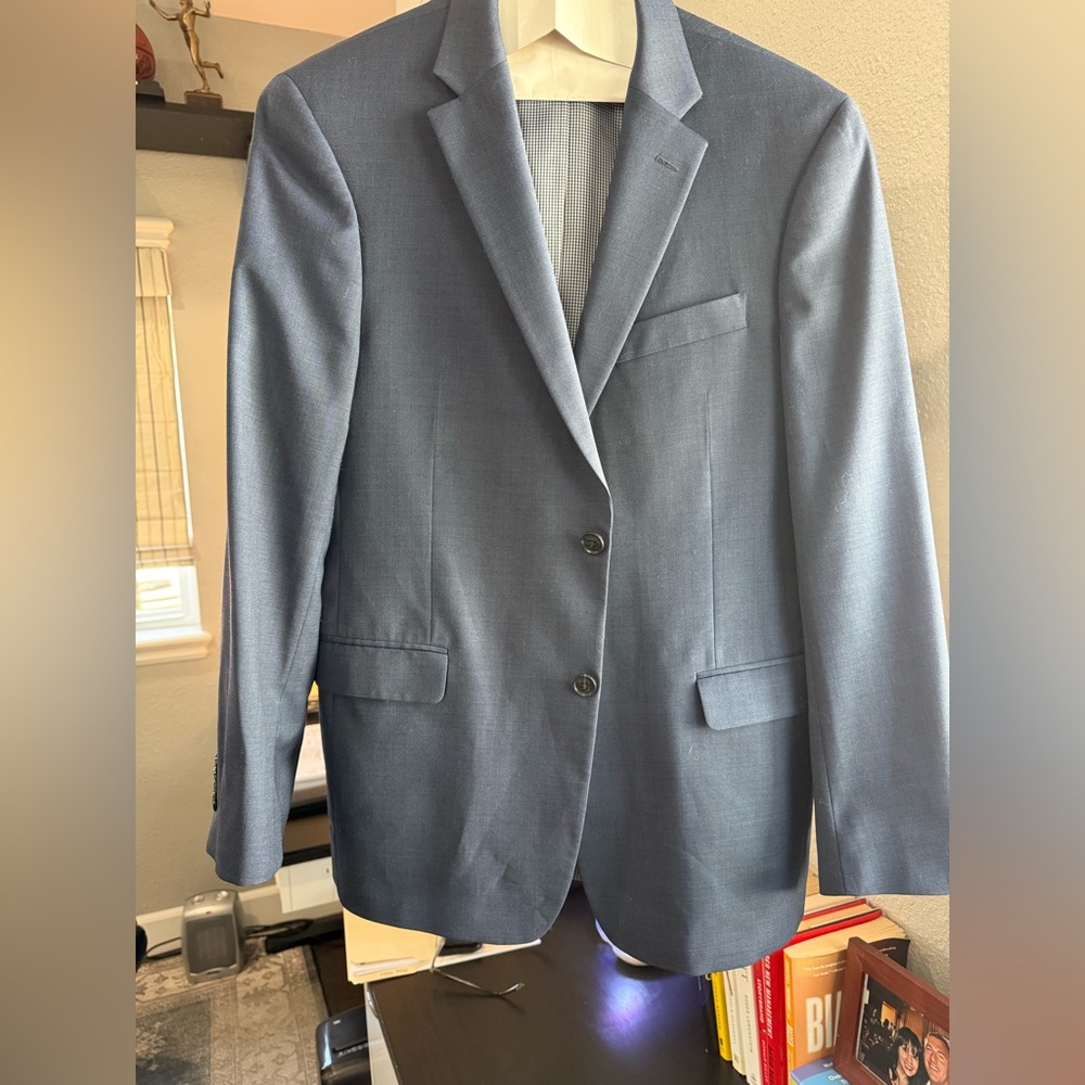 Tommy Hilfiger 3 piece suit - Picture 11 of 11